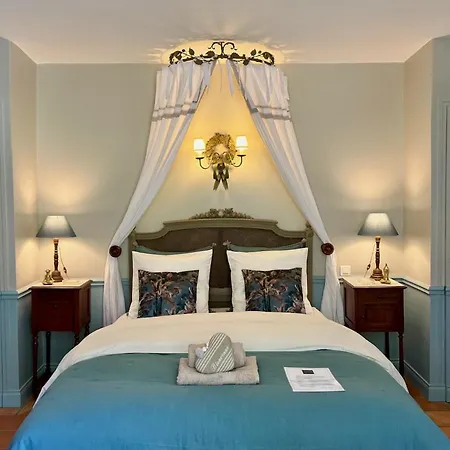 Couette-café Les Aurochs 4*