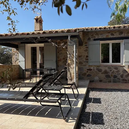 Les Aurochs Bed & Breakfast