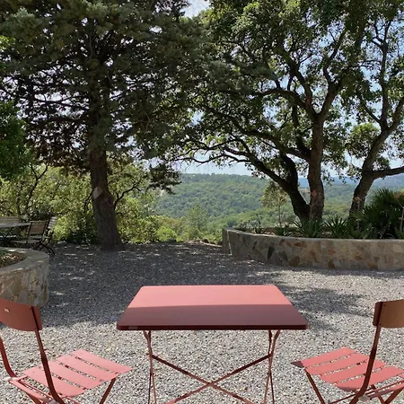 Les Aurochs Couette-café 4*