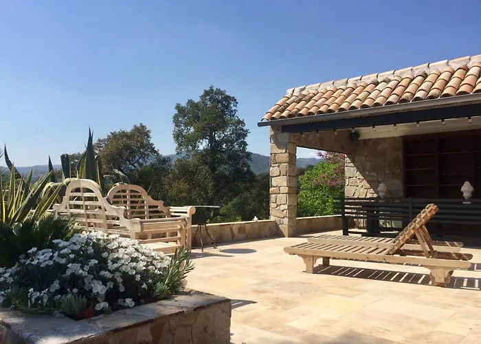 Les Aurochs 4* Grimaud