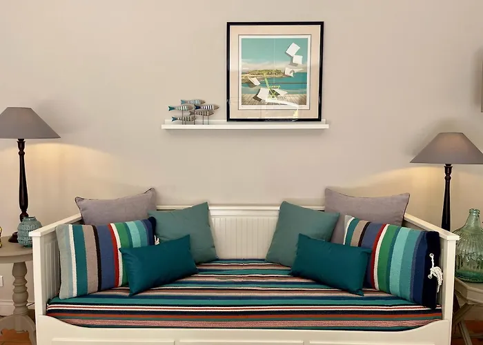 Les Aurochs Bed & Breakfast Grimaud