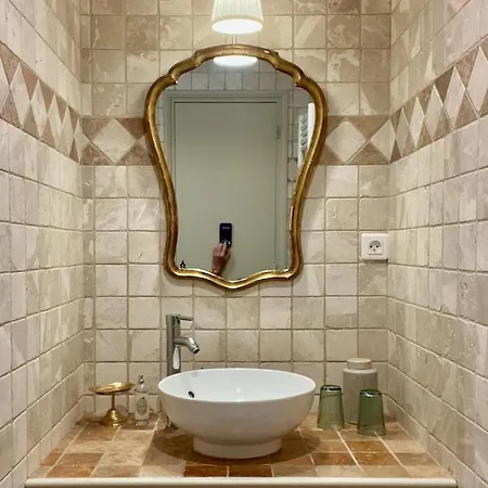 Oda ve Kahvaltı Les Aurochs Grimaud