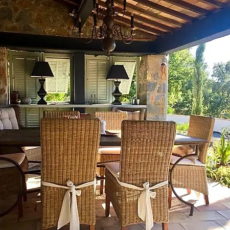 Les Aurochs Couette-café 4*